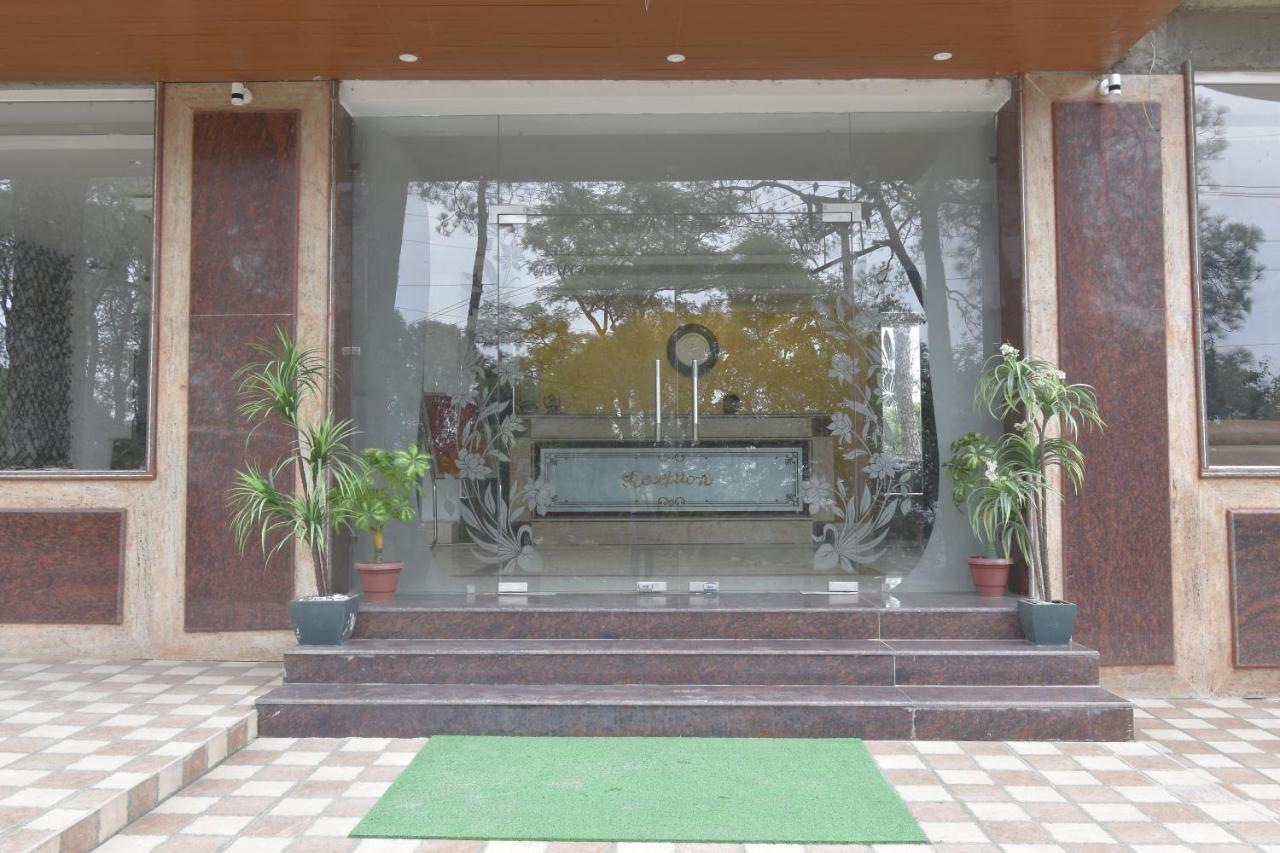 The Royal Castle Hot And Cold Centralized Hotel Dharamshala Exterior foto